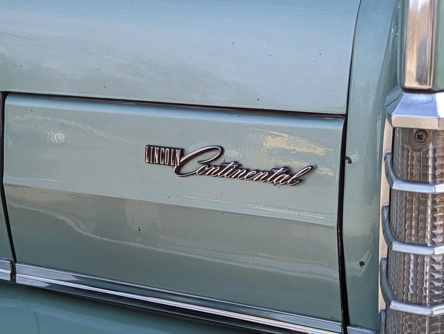 1977 Lincoln Continental 5th Gen - Image 19 of 31