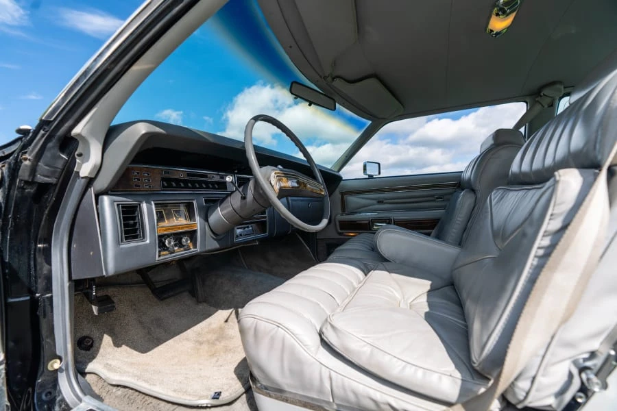 1977 Lincoln Continental 5th Gen - Image 18 of 23