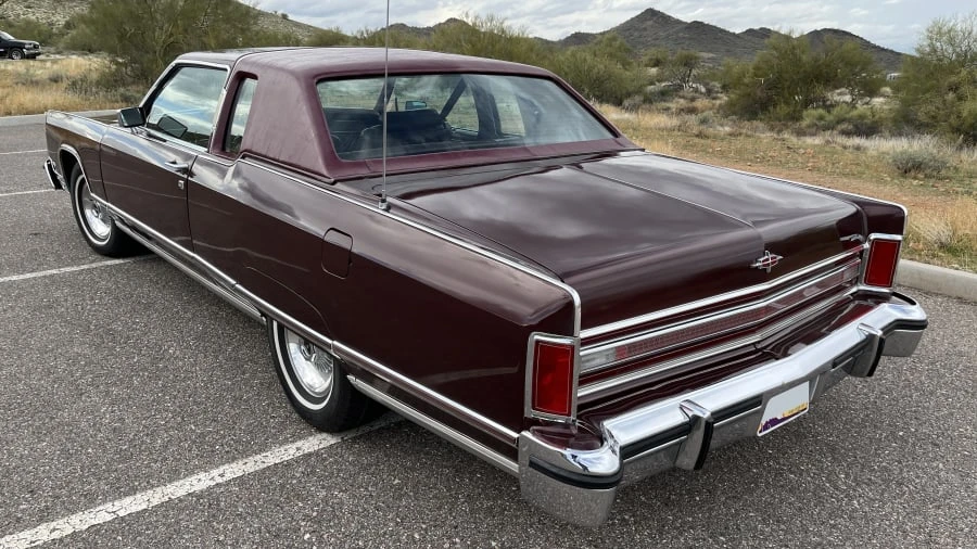 1977 Lincoln Continental 5th Gen - Image 2 of 5