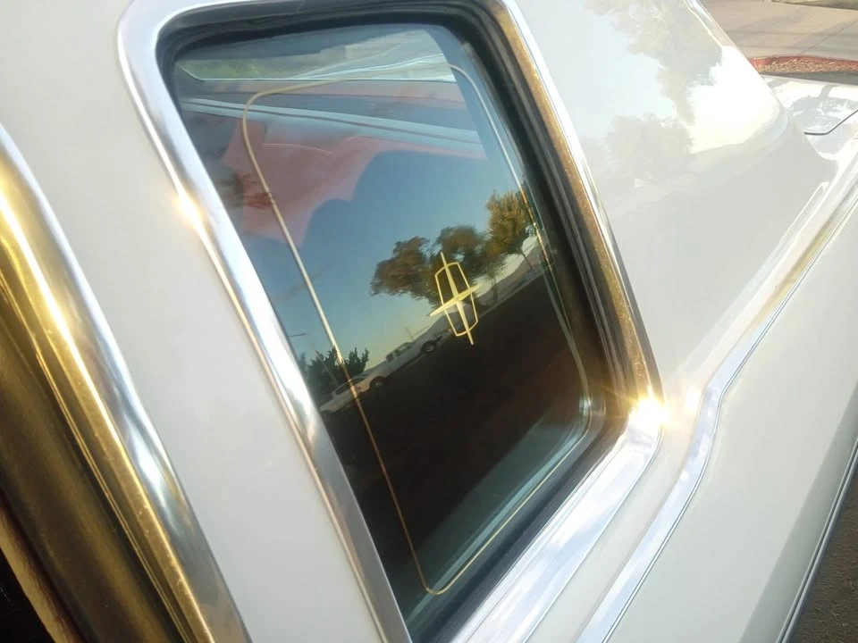 1977 Lincoln Continental 5th Gen - Image 10 of 16