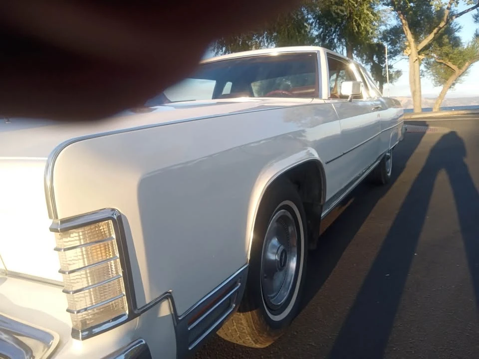 1977 Lincoln Continental 5th Gen - Image 11 of 16