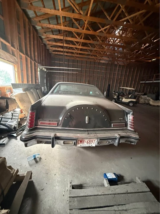 1977 Lincoln Continental Mark V - Image 3 of 9