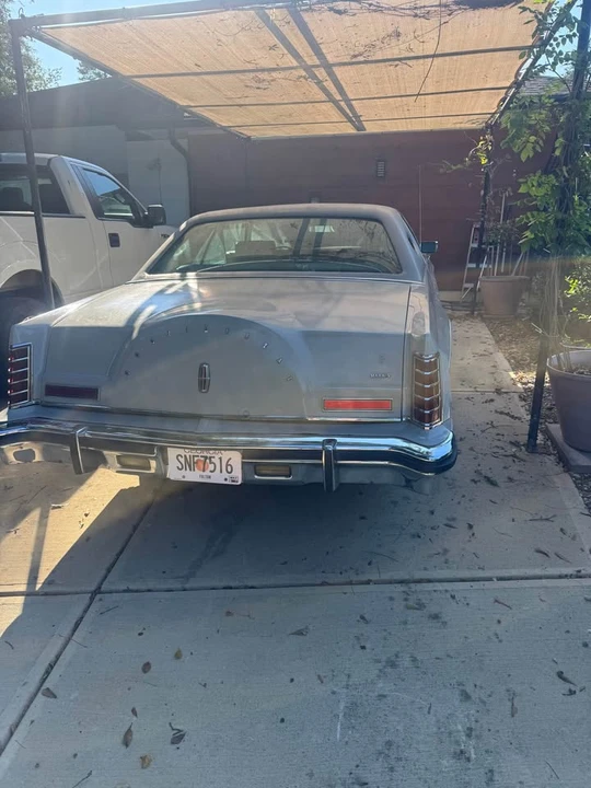 1977 Lincoln Continental Mark V - Image 3 of 9