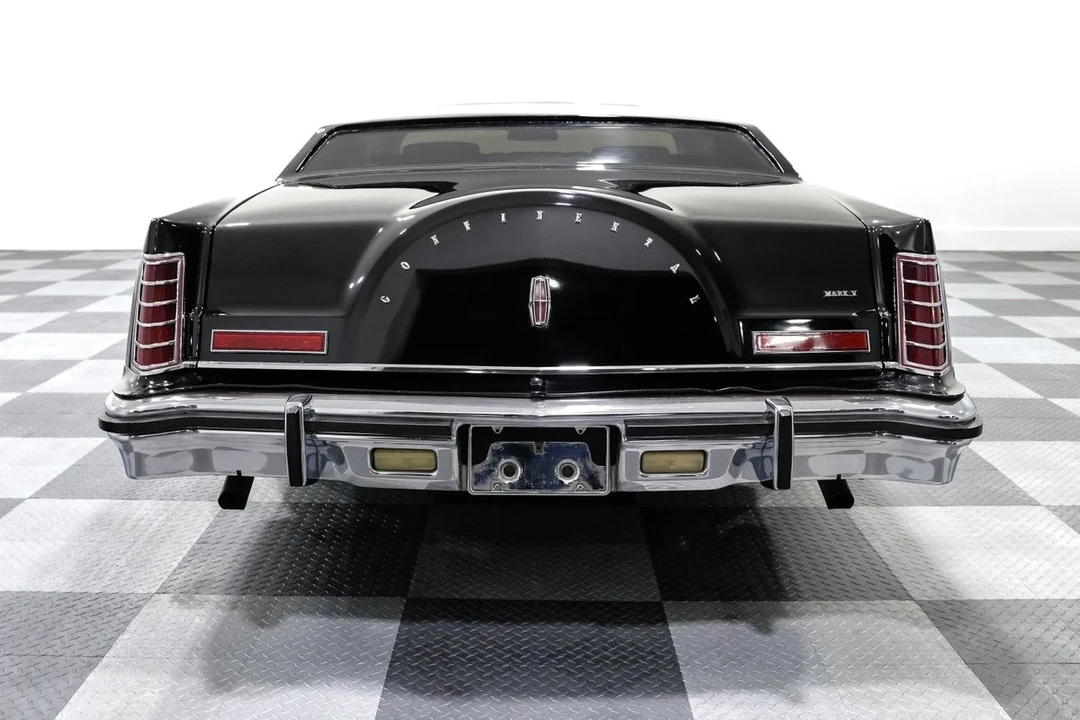 1977 Lincoln Continental Mark V - Image 6 of 12