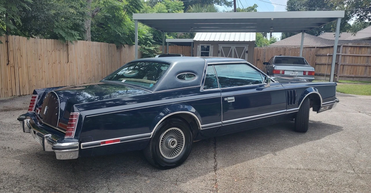 1977 Lincoln Continental Mark V - Image 14 of 20
