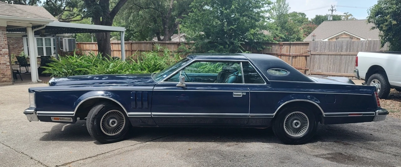 1977 Lincoln Continental Mark V - Image 7 of 20