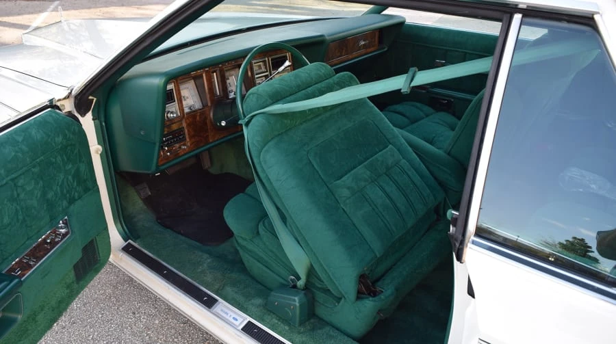 1977 Lincoln Continental Mark V - Image 6 of 10