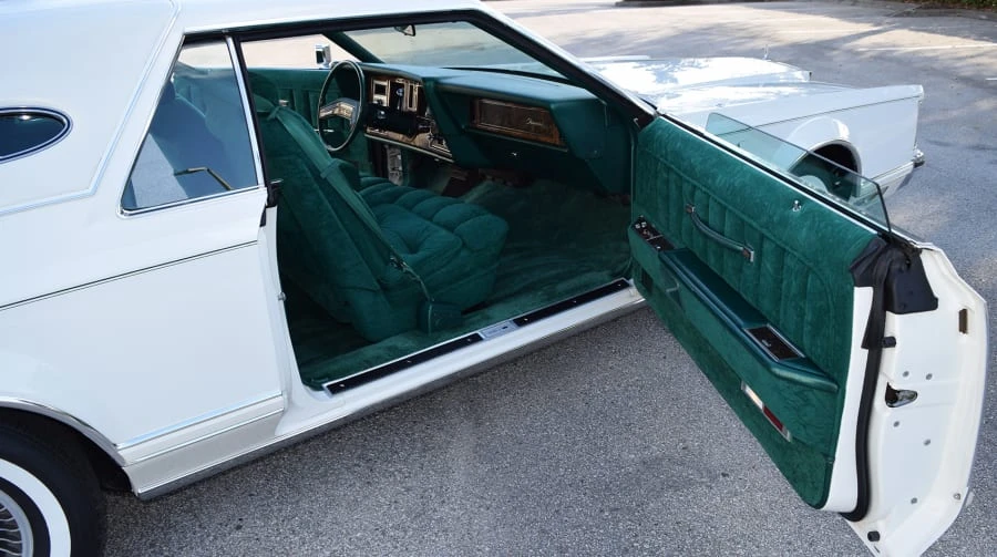 1977 Lincoln Continental Mark V - Image 7 of 10