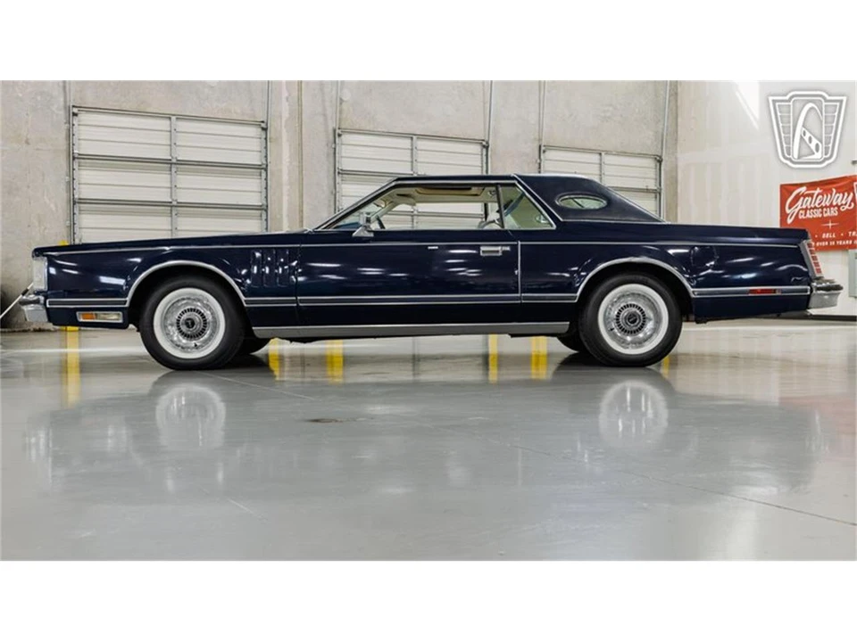 1977 Lincoln Continental Mark V - Image 31 of 31