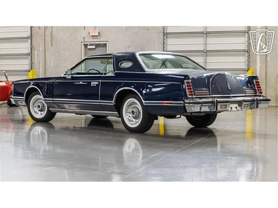 1977 Lincoln Continental Mark V - Image 7 of 31