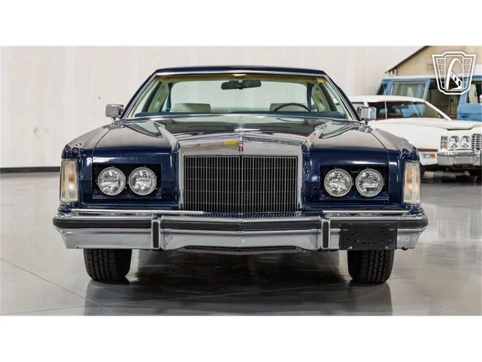 1977 Lincoln Continental Mark V - Image 3 of 31