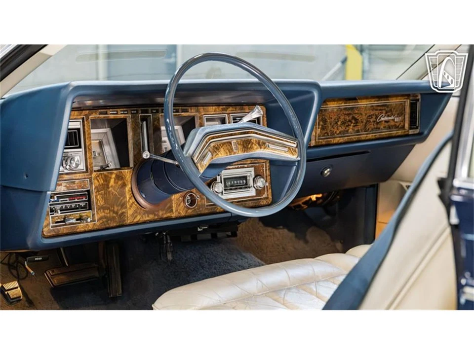 1977 Lincoln Continental Mark V - Image 13 of 31