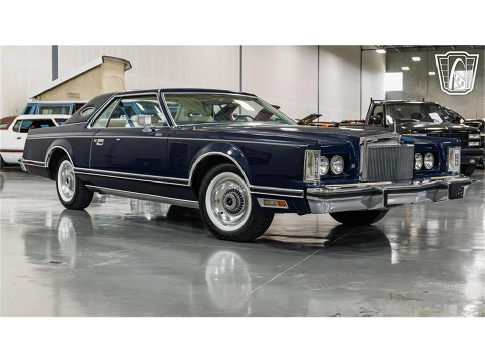 1977 Lincoln Continental Mark V - Image 4 of 31