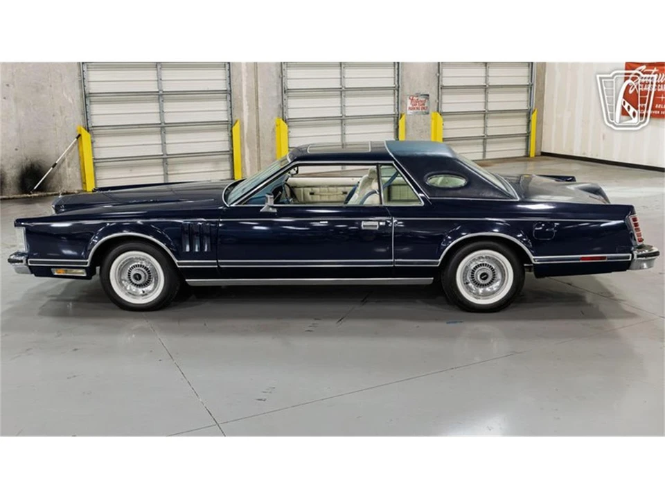 1977 Lincoln Continental Mark V - Image 30 of 31