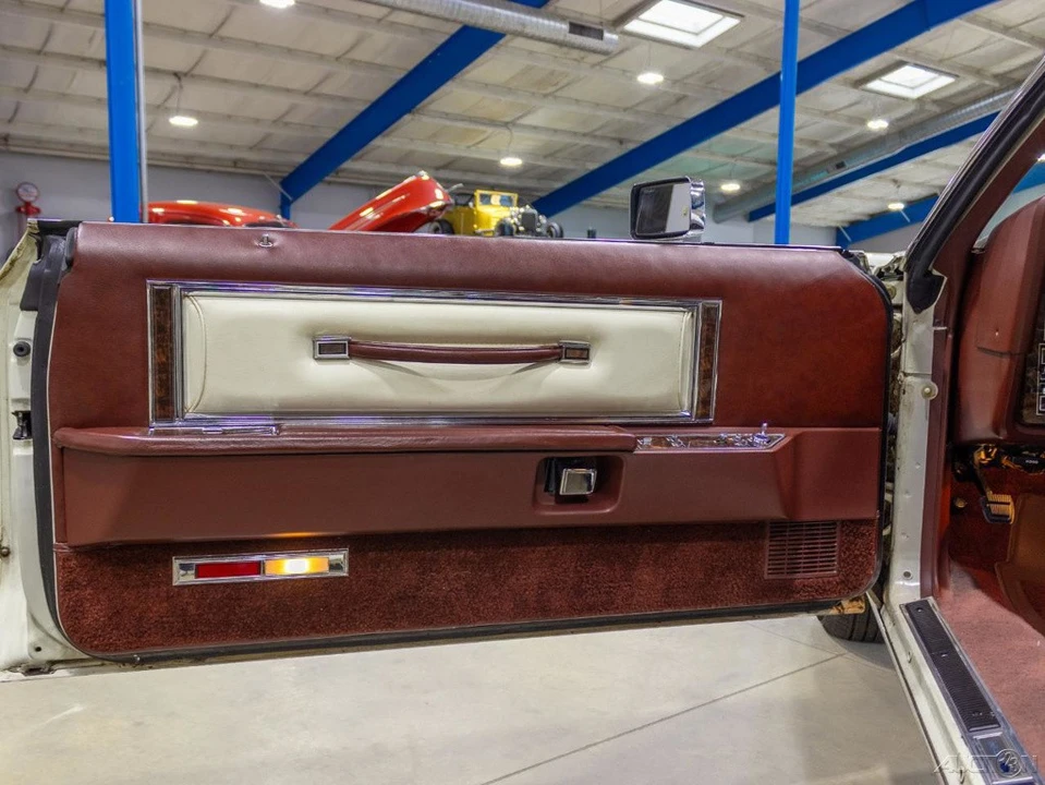 1977 Lincoln Continental Mark V - Image 22 of 24