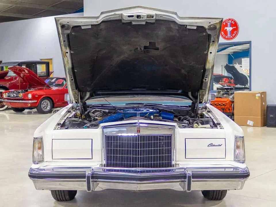 1977 Lincoln Continental Mark V - Image 14 of 31