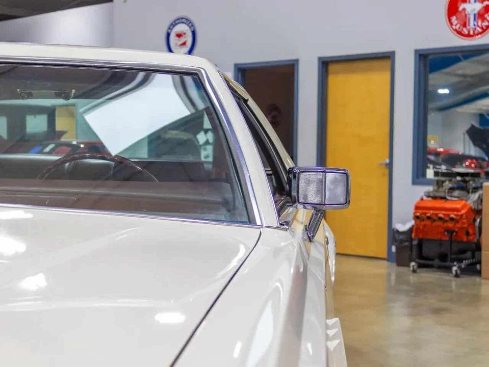 1977 Lincoln Continental Mark V - Image 15 of 31