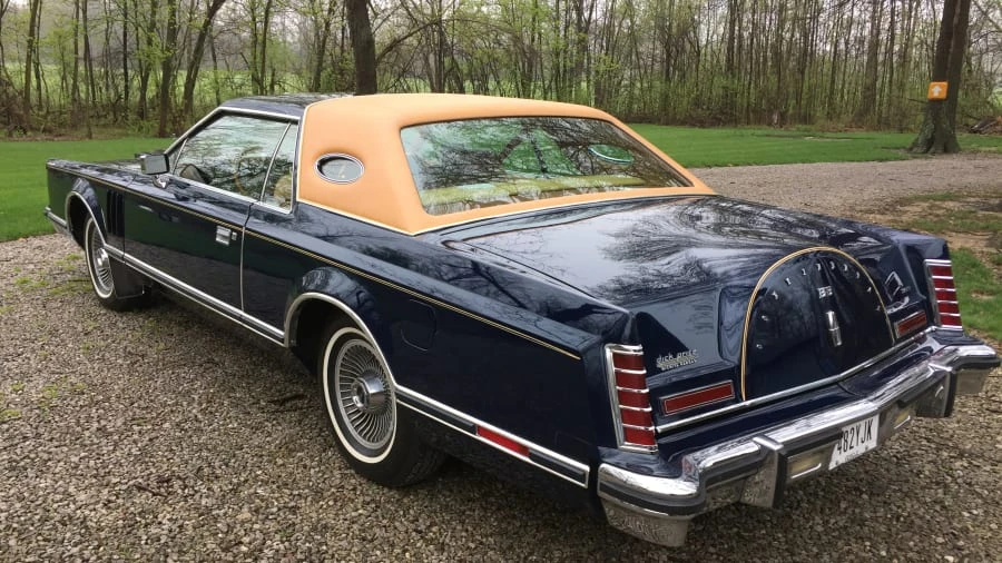 1977 Lincoln Continental Mark V - Image 3 of 9