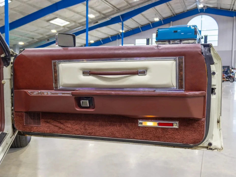 1977 Lincoln Continental Mark V - Image 31 of 31