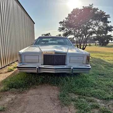 1977 Lincoln Mark V