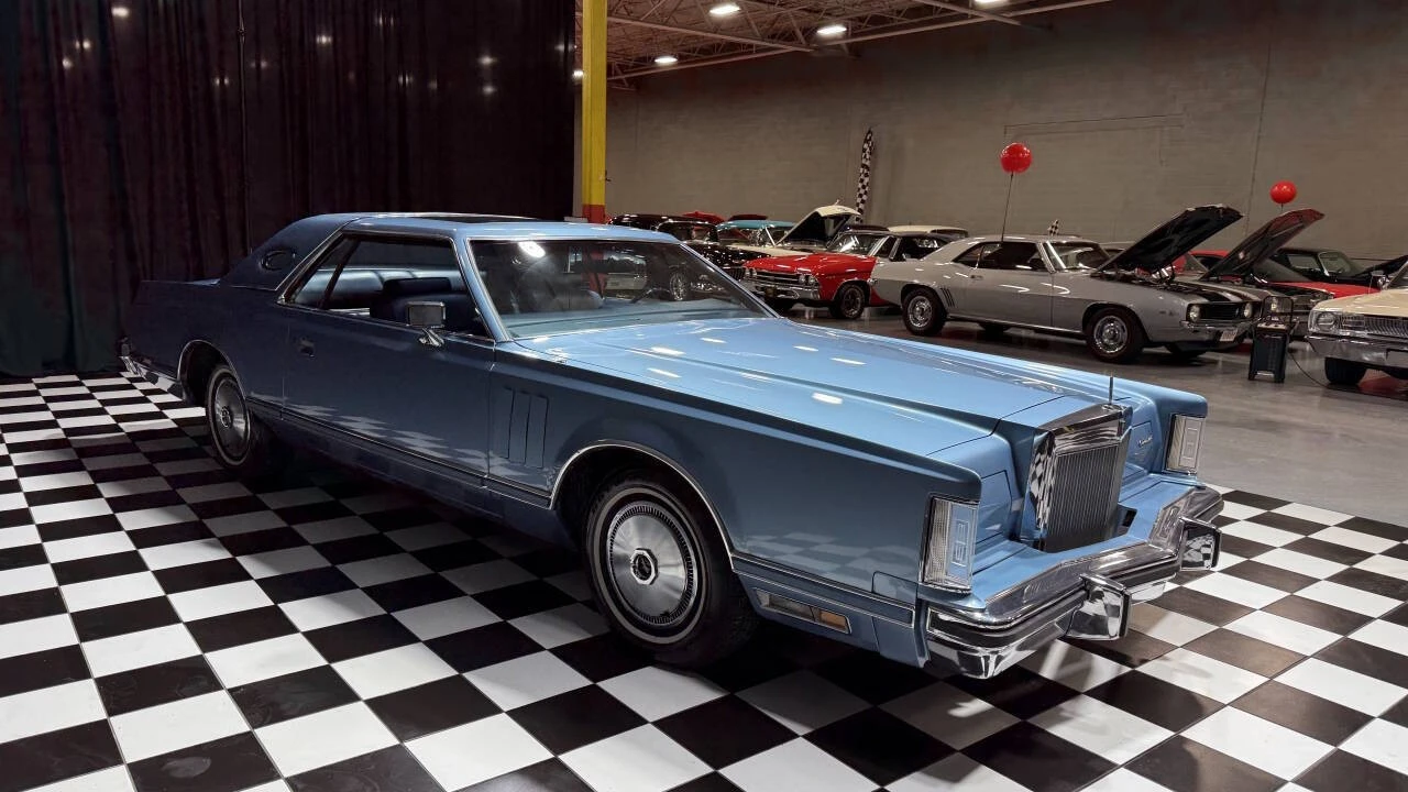 1977 Lincoln Continental Mark V - Image 9 of 21