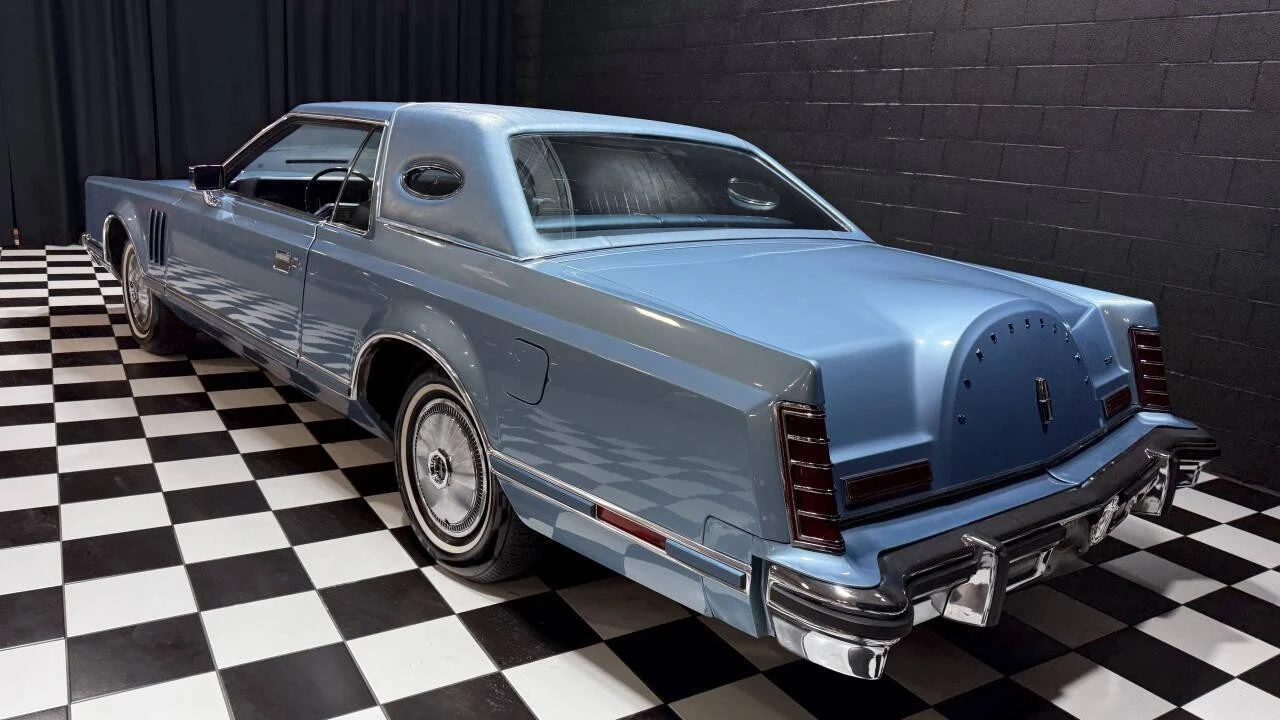 1977 Lincoln Continental Mark V - Image 11 of 21