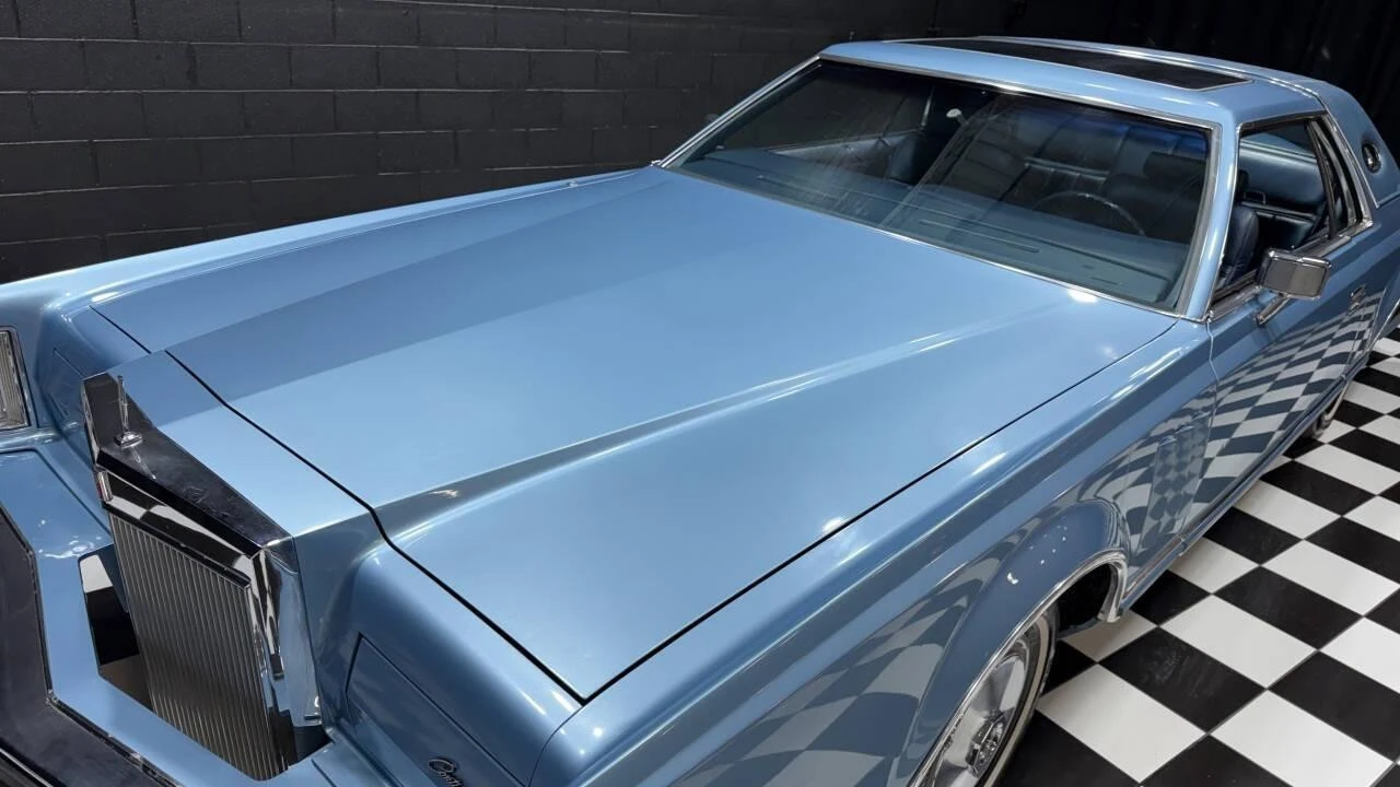 1977 Lincoln Continental Mark V - Image 17 of 21
