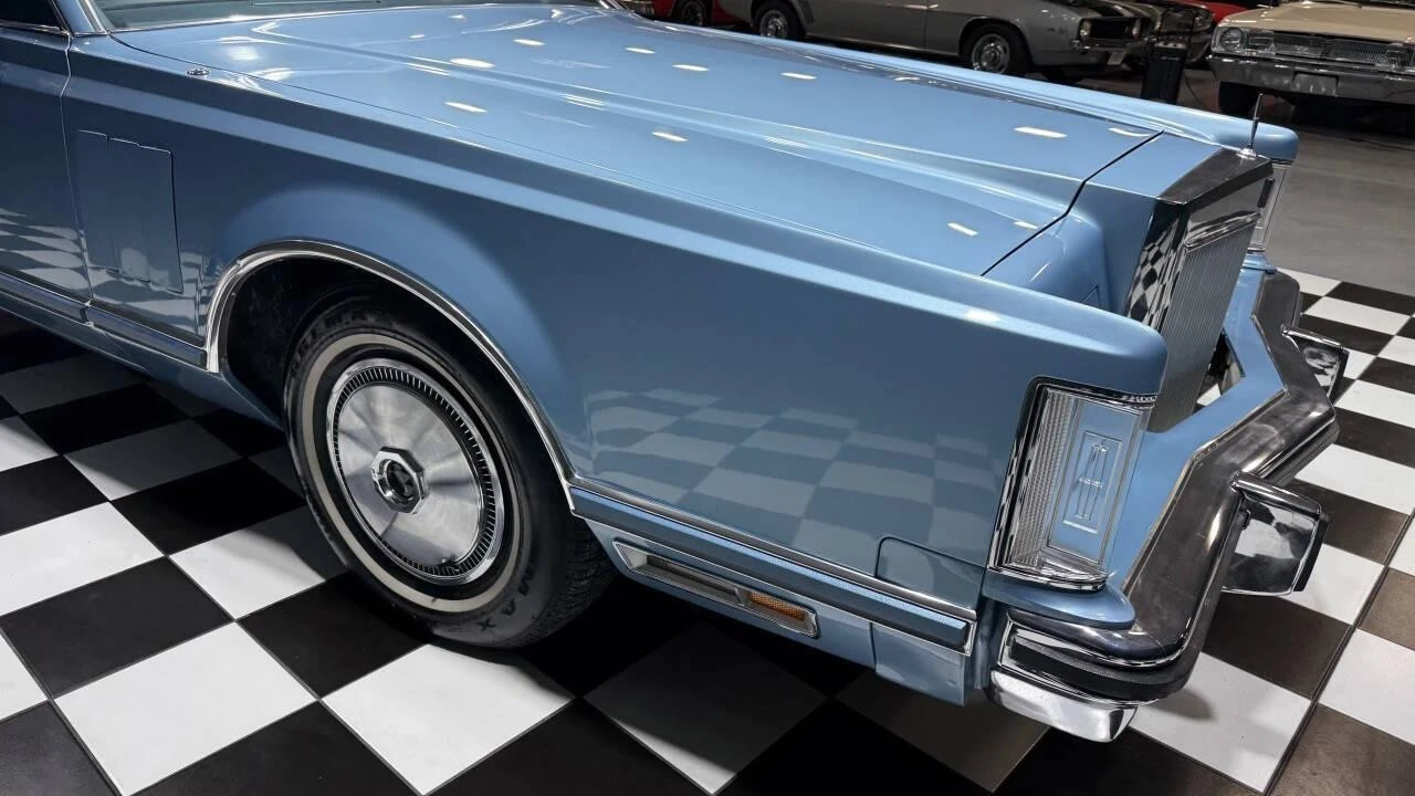 1977 Lincoln Continental Mark V - Image 14 of 21