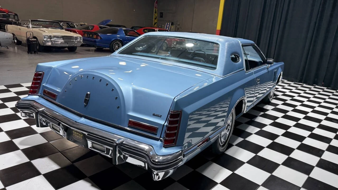1977 Lincoln Continental Mark V - Image 10 of 21