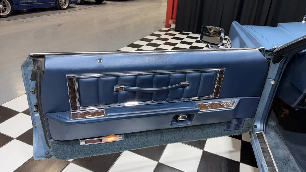 1977 Lincoln Continental Mark V - Image 15 of 21