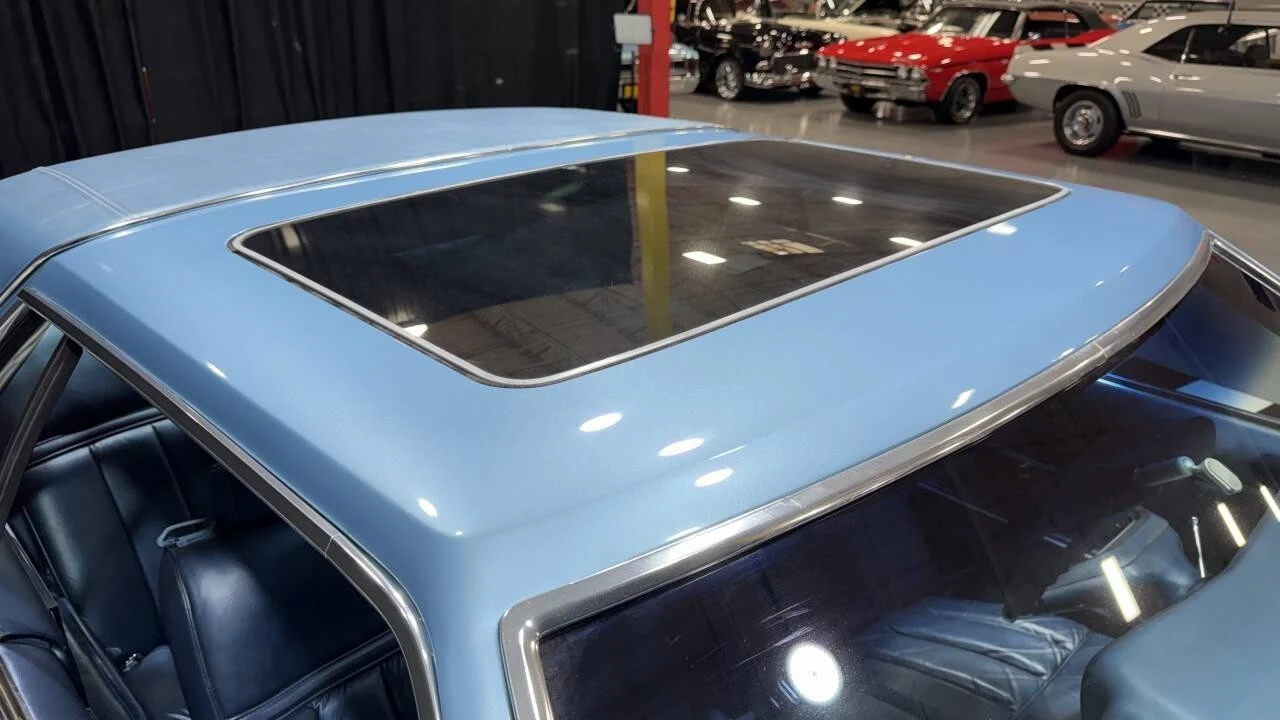 1977 Lincoln Continental Mark V - Image 13 of 21