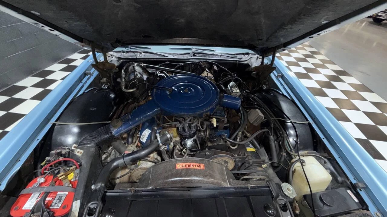 1977 Lincoln Continental Mark V - Image 3 of 21