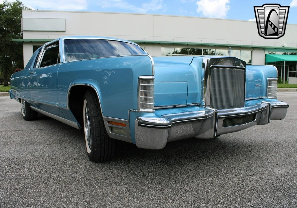 1977 Lincoln Town Car - Image 11 of 12