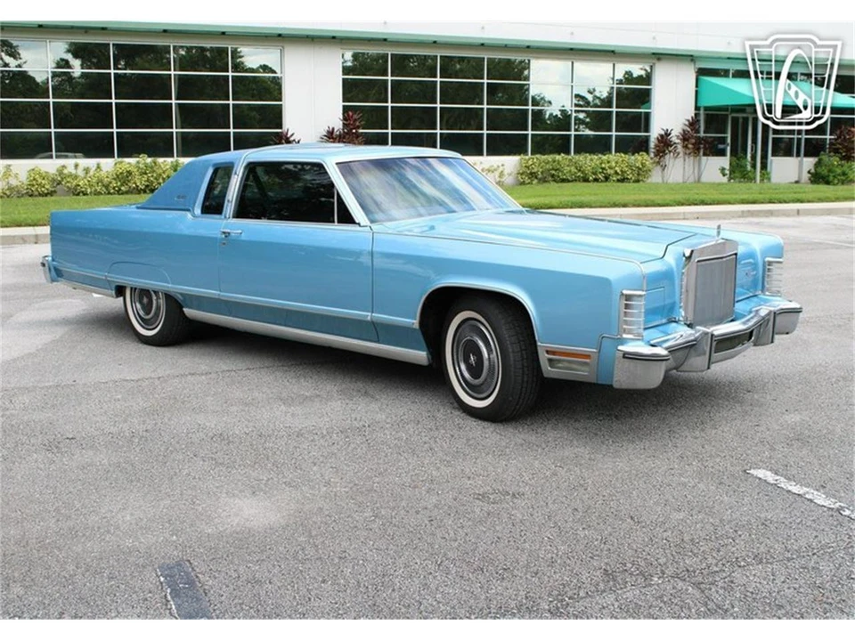 1977 Lincoln Town Car - Image 21 of 31