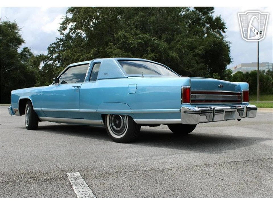 1977 Lincoln Town Car - Image 11 of 31