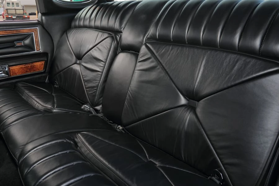 1977 Lincoln Town Car - Image 25 of 31