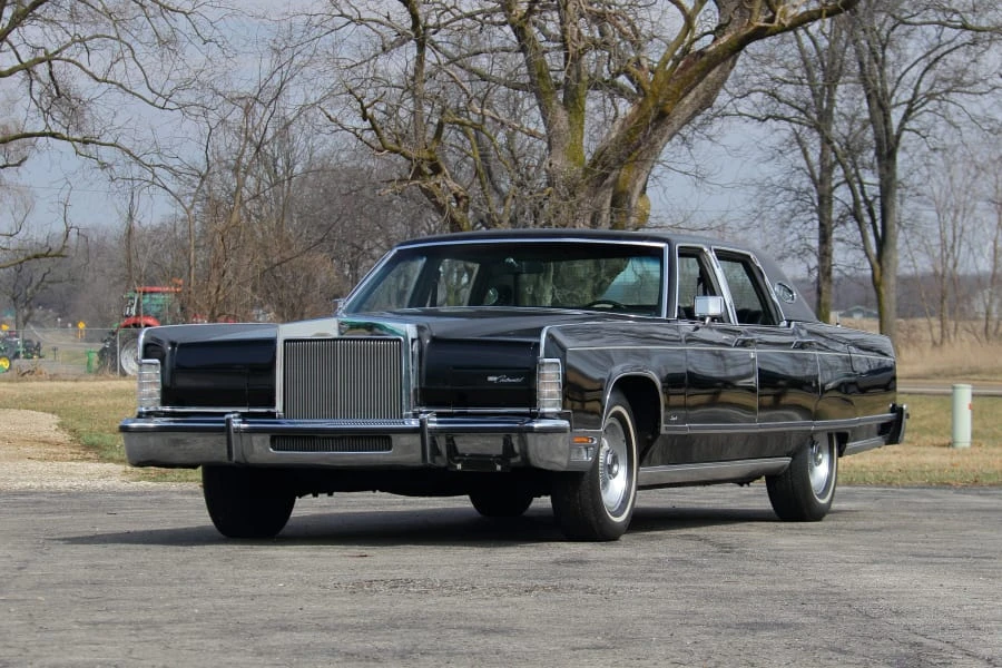 1977 Lincoln Town Car - Image 11 of 31