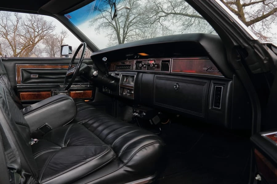 1977 Lincoln Town Car - Image 18 of 31