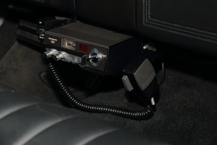 1977 Lincoln Town Car - Image 21 of 31