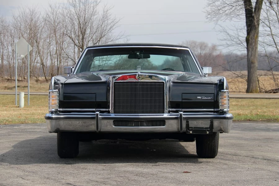 1977 Lincoln Town Car - Image 4 of 31