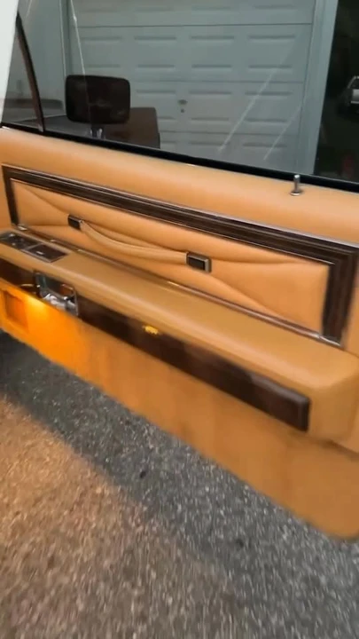 1977 Lincoln Continental 5th Gen - Image 15 of 15