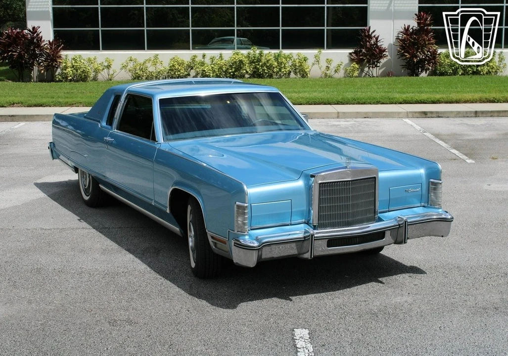 1977 Lincoln Continental Mark V - Image 8 of 12