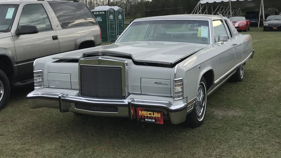1977 Lincoln Continental 5th Gen - Image 10 of 10