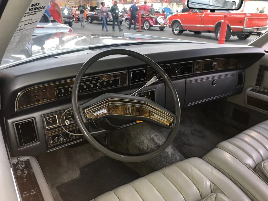 1977 Lincoln Continental 5th Gen - Image 3 of 10