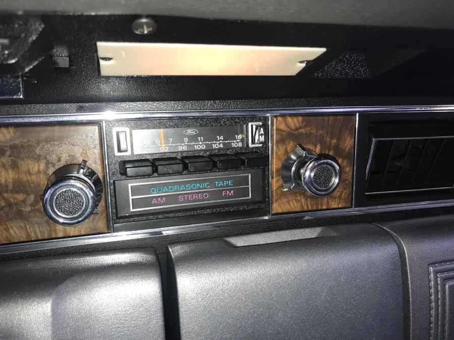 1977 Lincoln Continental 5th Gen - Image 6 of 10