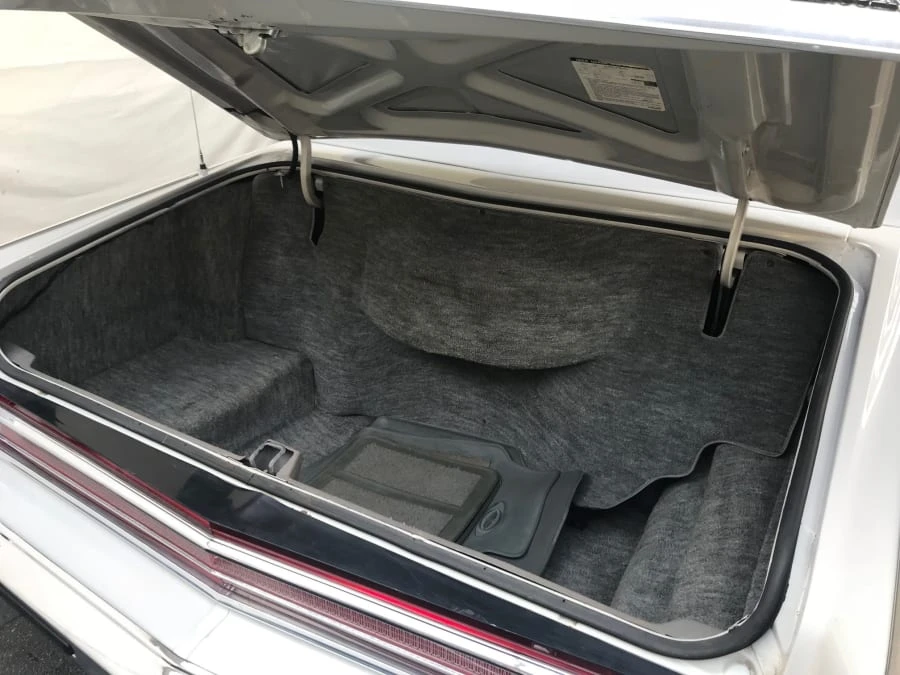 1977 Lincoln Continental 5th Gen - Image 8 of 10