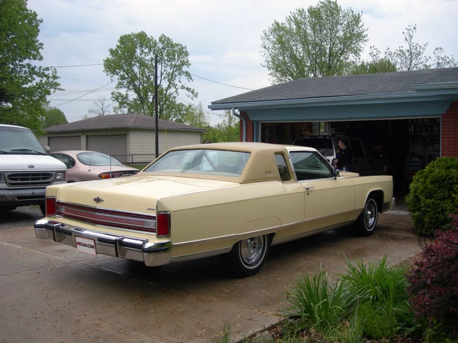 1977 Lincoln Continental 5th Gen - Image 2 of 7