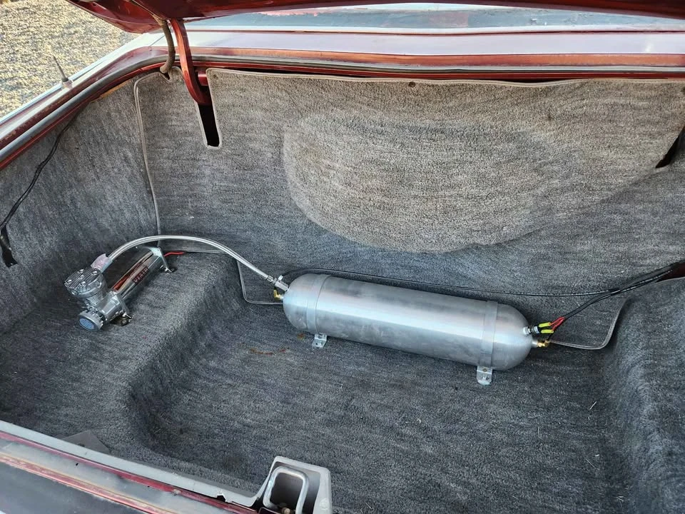 1977 Lincoln Continental 5th Gen - Image 9 of 14