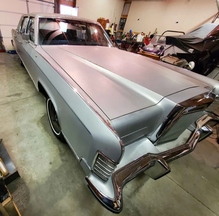 1977 Lincoln Continental 5th Gen - Image 3 of 20