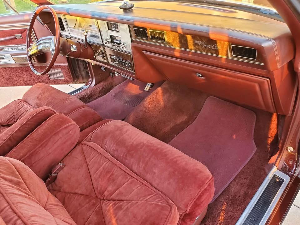 1977 Lincoln Continental 5th Gen - Image 18 of 20